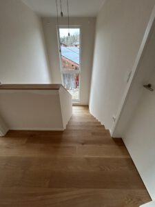 Übergang Treppenstufen zu Parkett