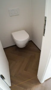 Detail Dehnungsfuge im Durchgang