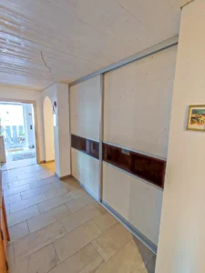 Schiebetürschrank zweiflüglig
